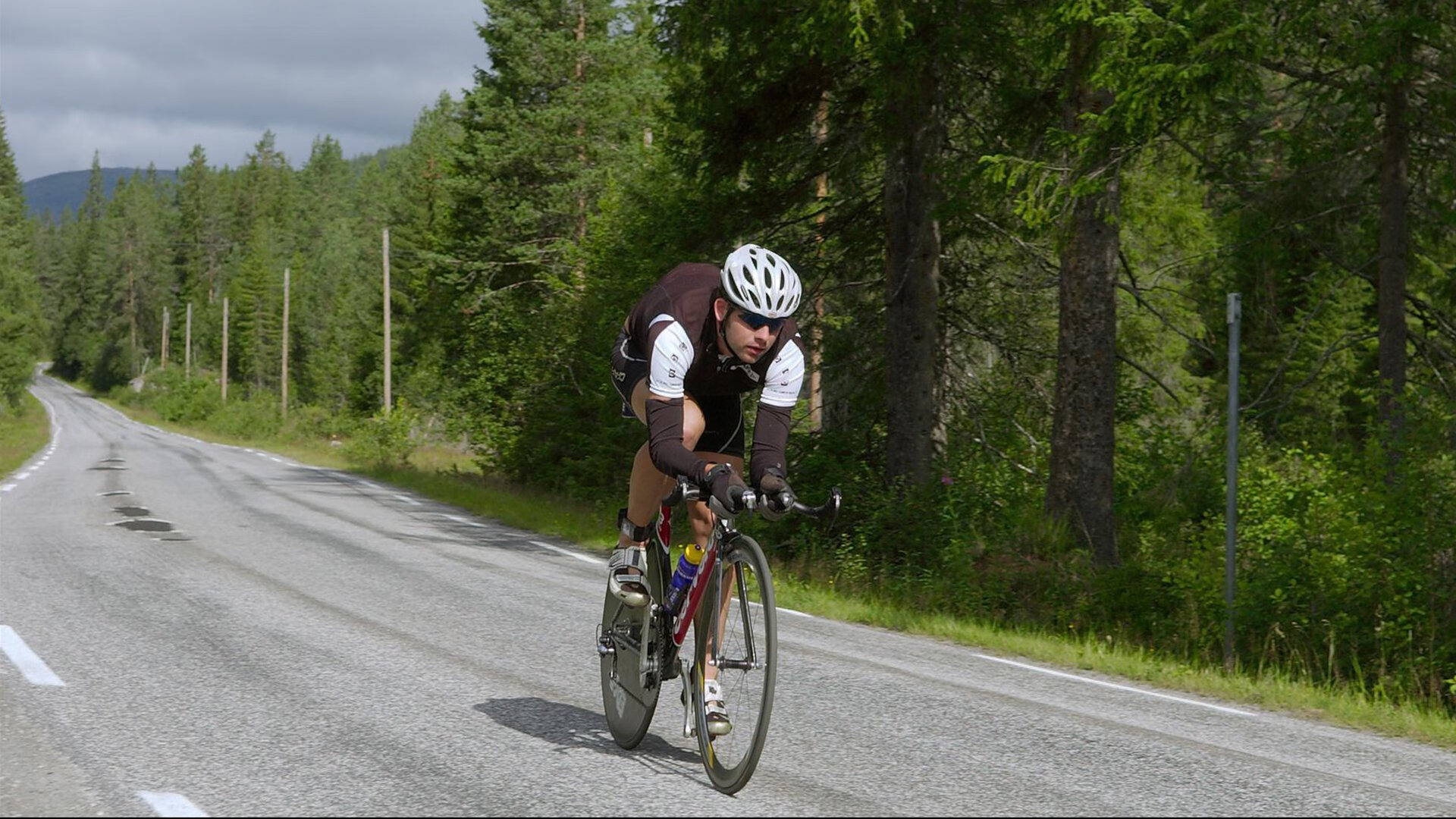 电竞战队能否尝试短期跨国集训以提升技战术，电竞职业战队